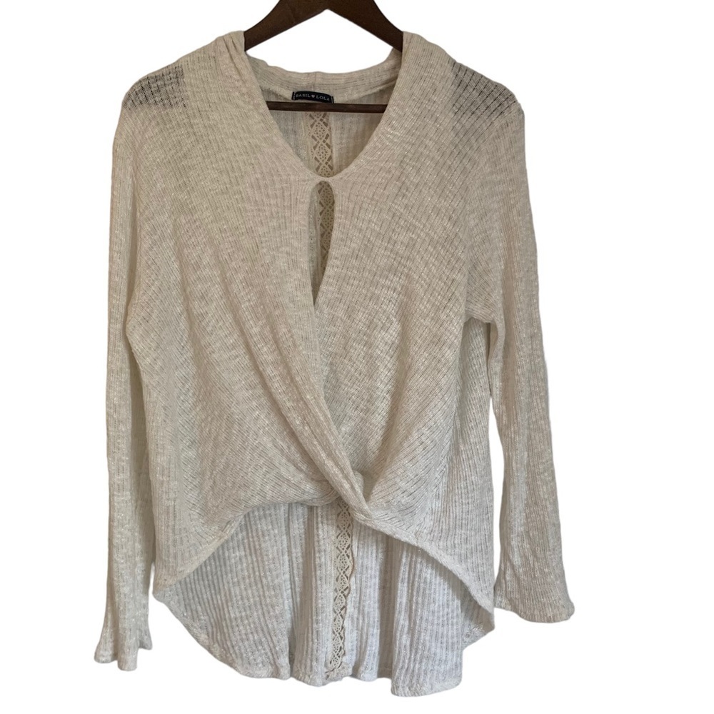 Basil ❤️ Lola Lightweight Knit OpenTwist Front Sweater